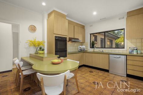 Property photo of 46 Silver Ash Avenue Ashwood VIC 3147