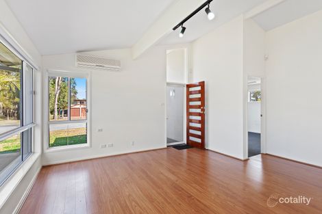 Property photo of 1 Rhodes Parade Windermere Park NSW 2264