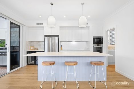 Property photo of 327 Upper Esplanade Manly QLD 4179