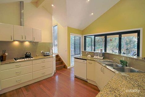 Property photo of 5 Beverley Place Cherrybrook NSW 2126