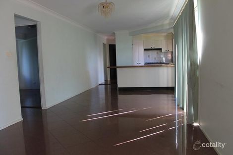 Property photo of 20 Tamworth Crescent Hoxton Park NSW 2171