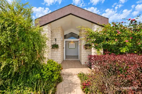 20 Bentwood St, Burrum Heads, QLD 4659