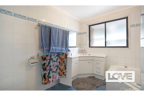 Property photo of 9 Eastham Close Tingira Heights NSW 2290