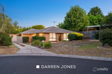 8 Solway Ct, St Helena, VIC 3088