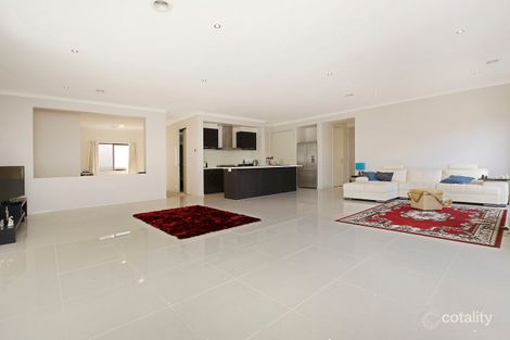 Property photo of 14 Beattys Road Hillside VIC 3037