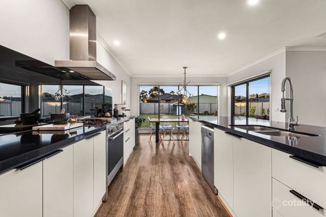 Property photo of 14 Greenfields Boulevard Romsey VIC 3434