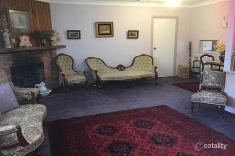 Property photo of 1 De Lisle Place West Bathurst NSW 2795