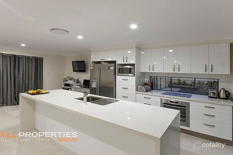 Property photo of 30 Kadlunga Court Boronia Heights QLD 4124