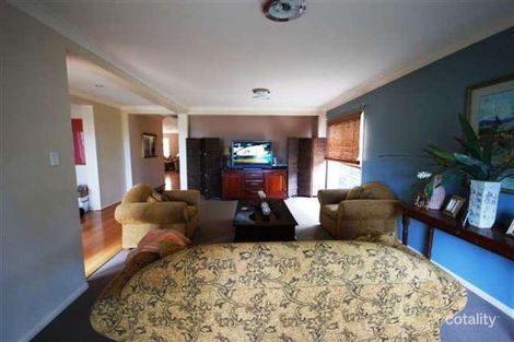 Property photo of 20 Mellum Circuit Pacific Pines QLD 4211