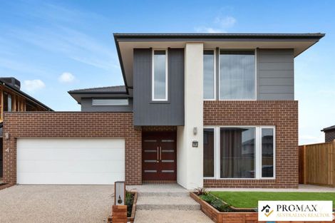 4 Wingfield Dr, Thornhill Park, VIC 3335