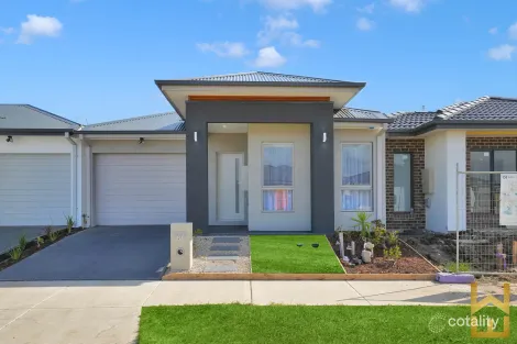 27 Sonata St, Wyndham Vale, VIC 3024
