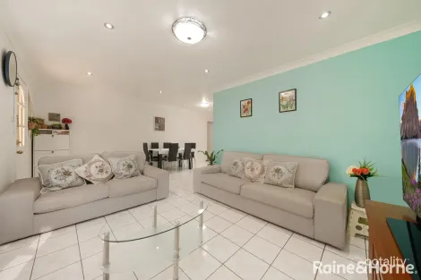 Property photo of 7 Victoria Road Macquarie Fields NSW 2564