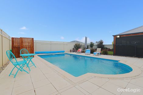 Property photo of 15 Putting Rise Northam WA 6401