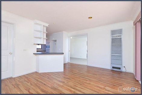Property photo of 21 Sid Barnes Crescent Gordon ACT 2906