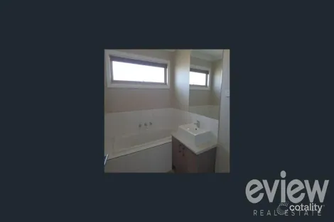 Property photo of 32 Honolulu Drive Point Cook VIC 3030