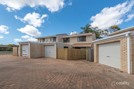 2/17a Branyan St, Bundaberg West, QLD 4670