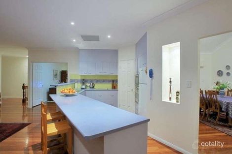 Property photo of 10 Williams Close Brookfield QLD 4069