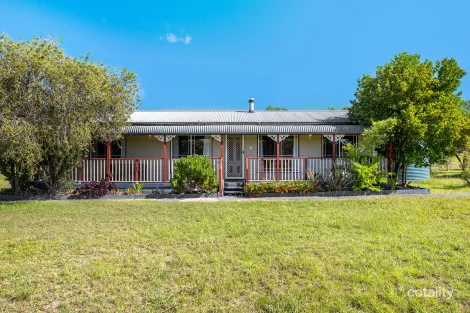636 Lovedale Rd, Lovedale, NSW 2325