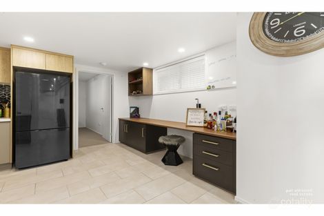 Property photo of 15 Rudd Street The Range QLD 4700