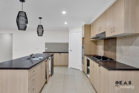 Property photo of 15 Papillon Parade Tarneit VIC 3029
