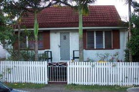 Property photo of 15 Tillot Street Dutton Park QLD 4102