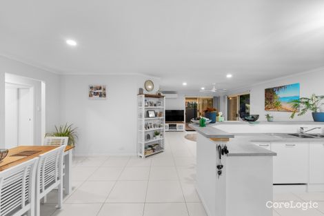 Property photo of 24 Enderbury Crescent Pacific Pines QLD 4211