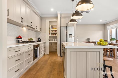 Property photo of 26 Fintona Crescent Cranbourne West VIC 3977