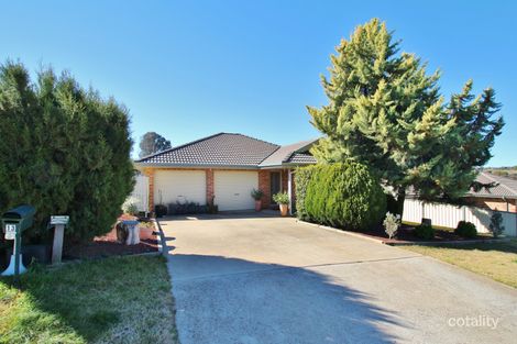 Property photo of 13 Hargreaves Crescent Young NSW 2594