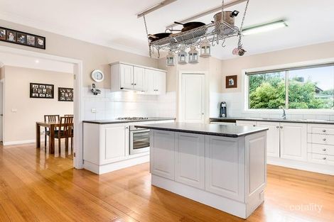 Property photo of 28 Calendonia Drive Eltham North VIC 3095