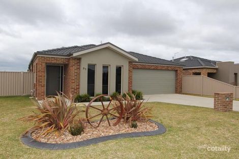 Property photo of 31 Clovedale Avenue Alfredton VIC 3350