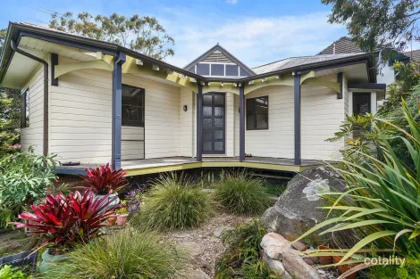 11 Fords Rd, Thirroul, NSW 2515