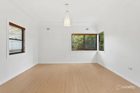Property photo of 11 Fords Road Thirroul NSW 2515