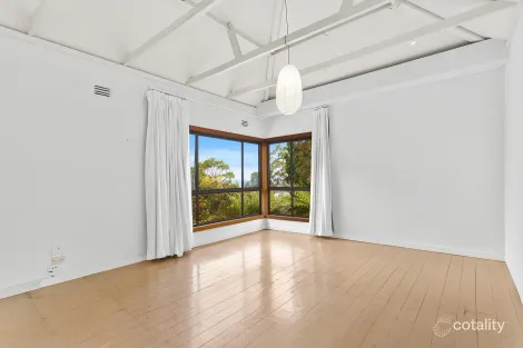 Property photo of 11 Fords Road Thirroul NSW 2515