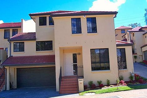 Property photo of 31 Peartree Circuit West Pennant Hills NSW 2125