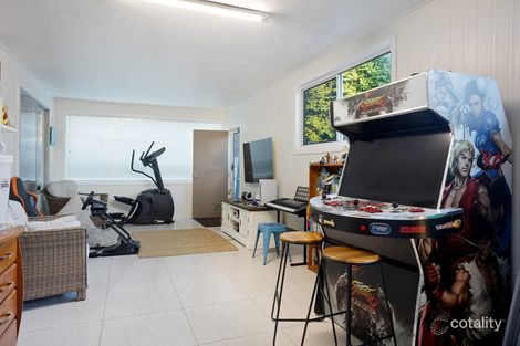 Property photo of 313 Kime Street Koongal QLD 4701