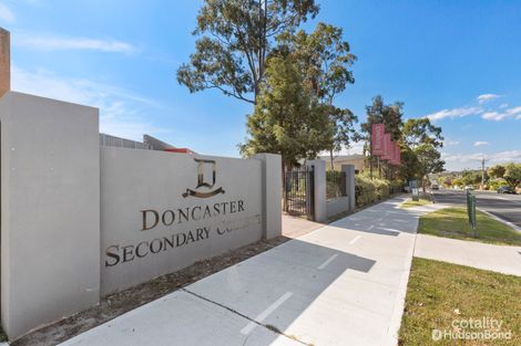 19 CLANCYS LANE, DONCASTER, VIC 3108