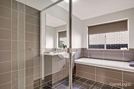 Property photo of 3 Bugle Street Ropes Crossing NSW 2760
