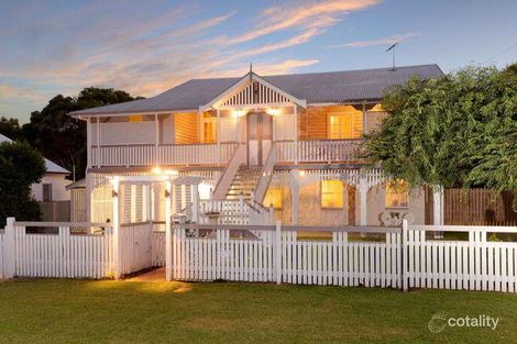 18 Mortlake Rd, Graceville, QLD 4075