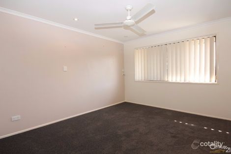 8 Slalom Cres, Branyan, QLD 4670