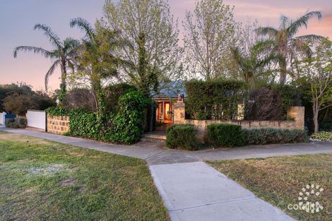 Property photo of 2 Lynn Street Hilton WA 6163