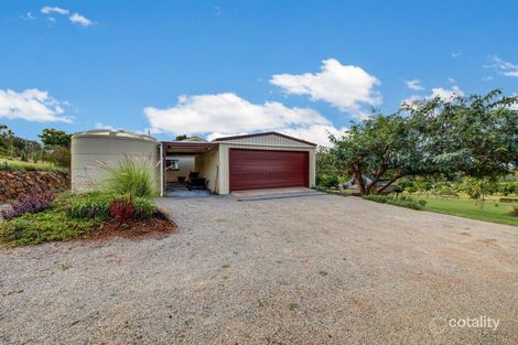 Property photo of 63 Surveyor Place Beecher QLD 4680