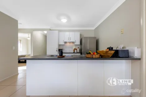 Property photo of 2/28 Presentation Boulevard Nambour QLD 4560