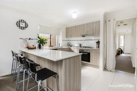 Property photo of 1/30 Warrenwood Place Langwarrin VIC 3910
