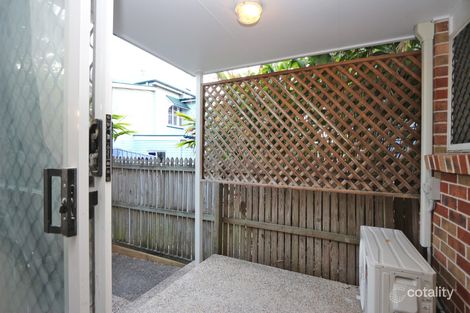 2/5 Dawson St, Yeerongpilly, QLD 4105