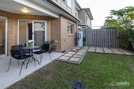 Property photo of 4/39 River Road Bundamba QLD 4304