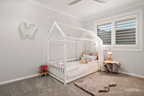 Property photo of 16 Amber Avenue Fletcher NSW 2287