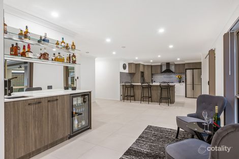 Property photo of 11 Karragarra Place Thornlands QLD 4164