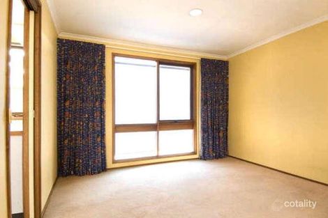 Property photo of 4 Lovett Close Lyneham ACT 2602