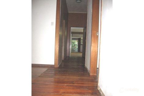 Property photo of 20 Franklin Street Highgate Hill QLD 4101