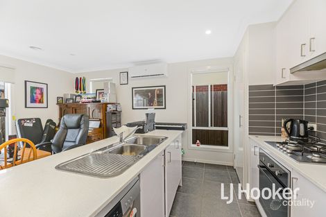 16 Manchester Bvd, Officer, VIC 3809